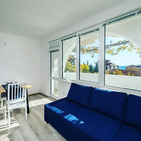 Boutique Blue Apartment *